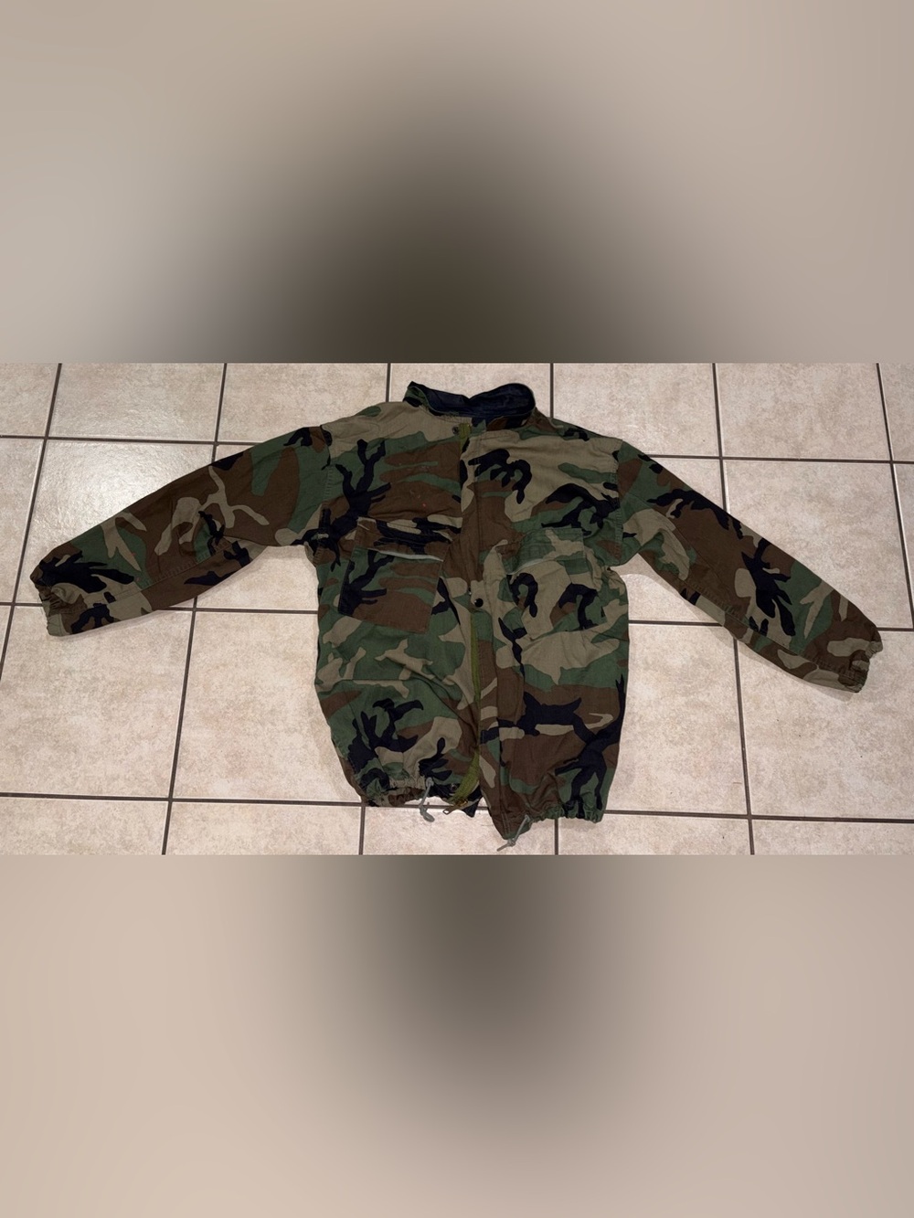 Army suit chemical protectant Woodland Camo Military Jacket medium
